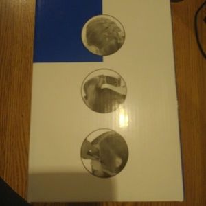 Mannequin Head Pivot Point Erika NIB